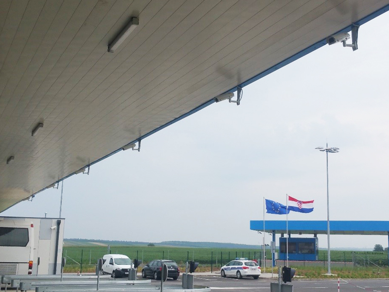 Slika /slike/Tehnički nadzor na graničnim prijelazima/Tehnički nadzor_granica.jpg